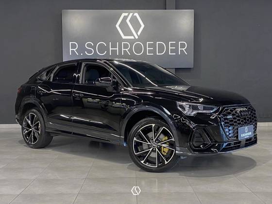 AUDI Q3 2.0 40 TFSI GASOLINA PERFORMANCE BLACK QUATTRO TIPTRONIC AUDI Q3 2.0 40 TFSI GASOLINA PERFORMANCE BLACK QUATTRO TIPTRONIC